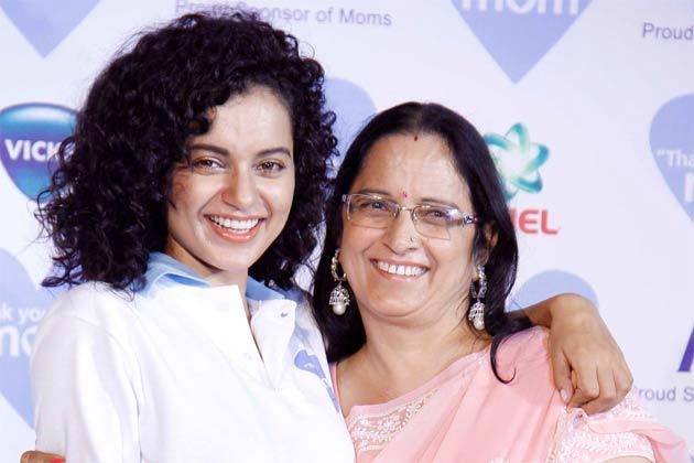 Kangana Ranaut with her mom