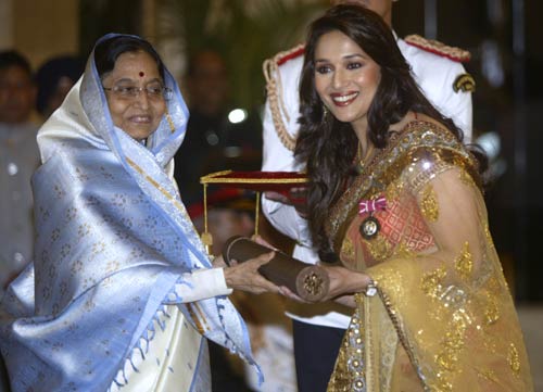 Bollywood Celebrities who have won Padma Shri Award | Bollywood Bubble