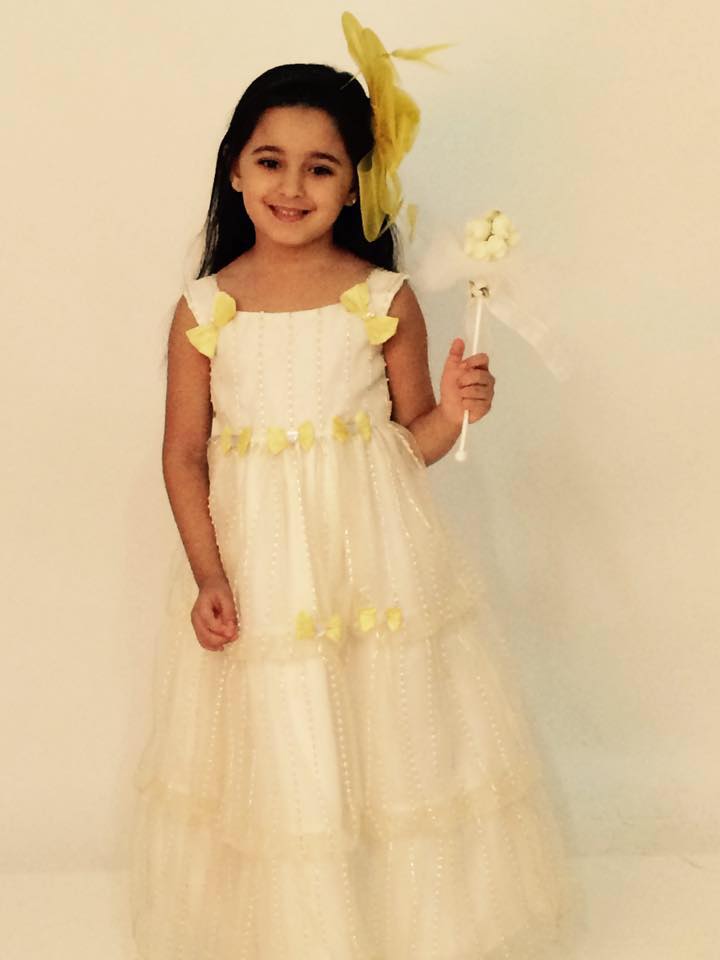 Naisha Khanna Cute Images