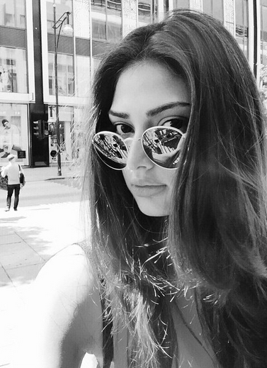 Athiya Shetty Instagram pictures