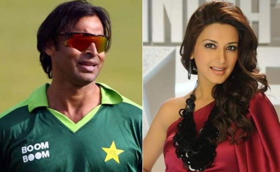 Sonali Bendre and Shoaib Akhtar
