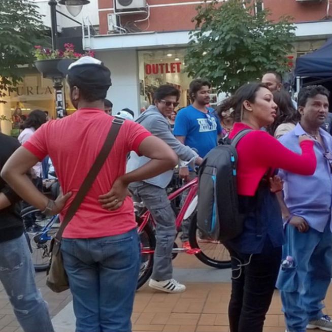 Shah Rukh Khan from Dilwale Sets