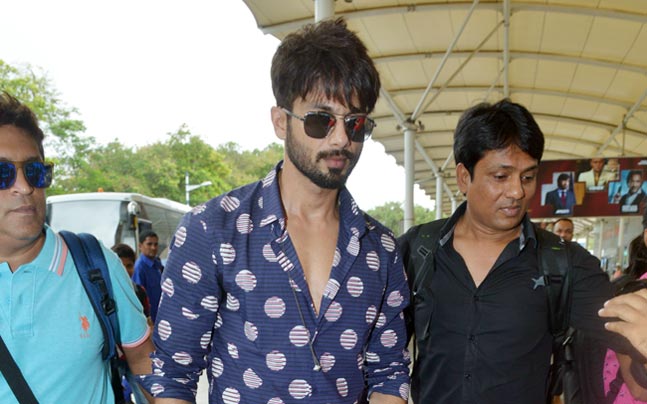 Shahid Kapoor leaving for Delhi