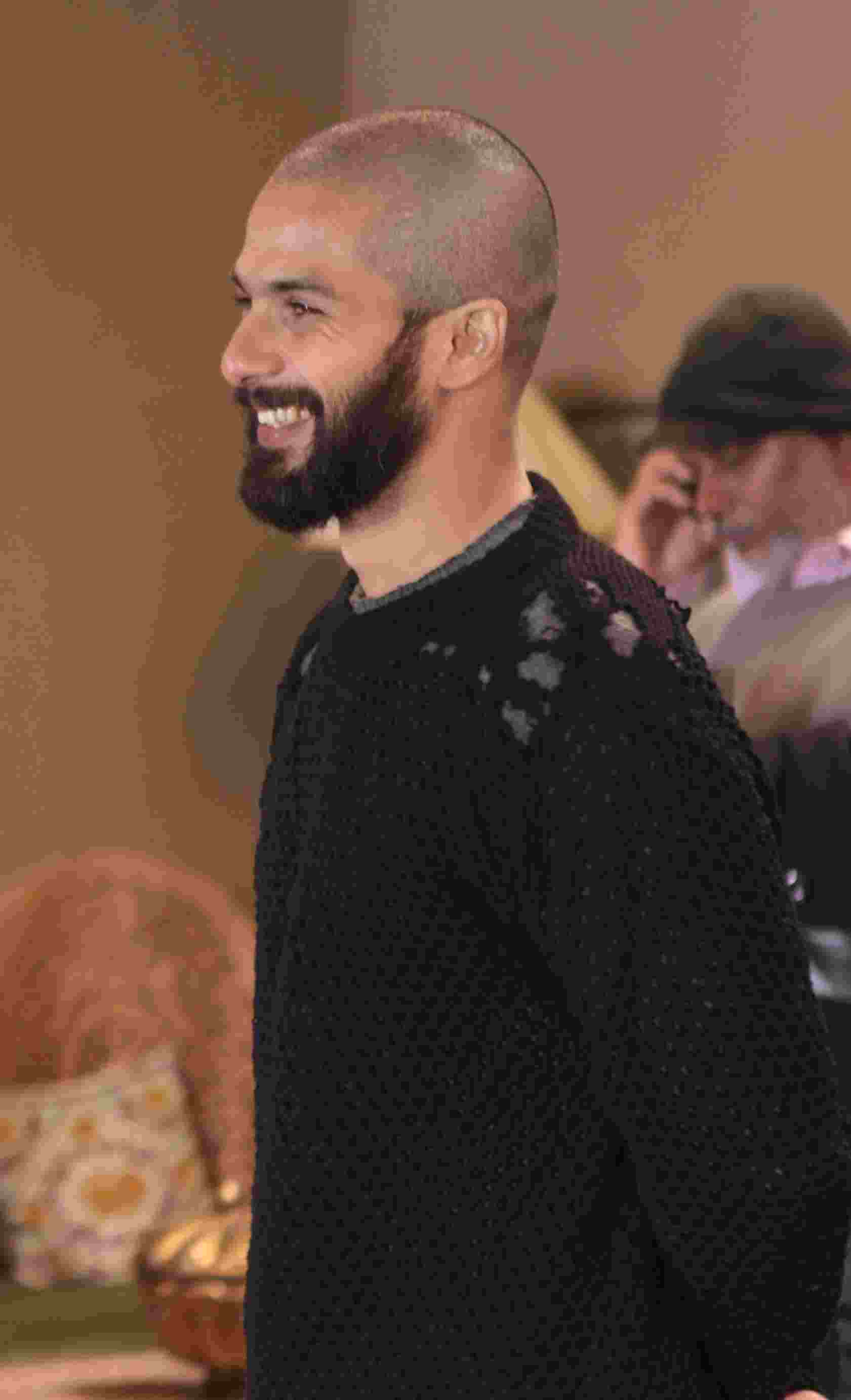 Shahid Kapoor bald