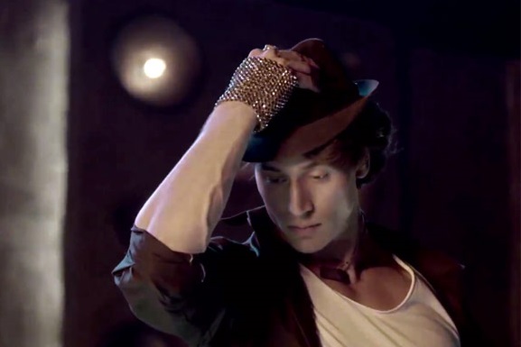 Stunning pictures of Tiger Shroff that proves he is the next superstar of Bollywood