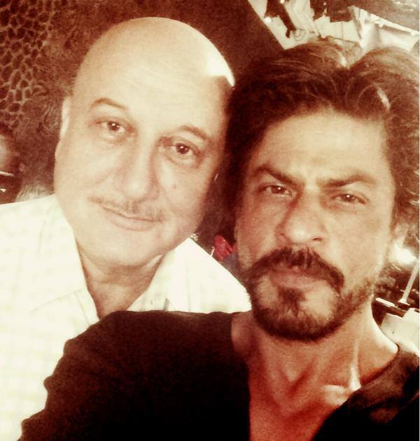 Shah Rukh Khan's candid selfies