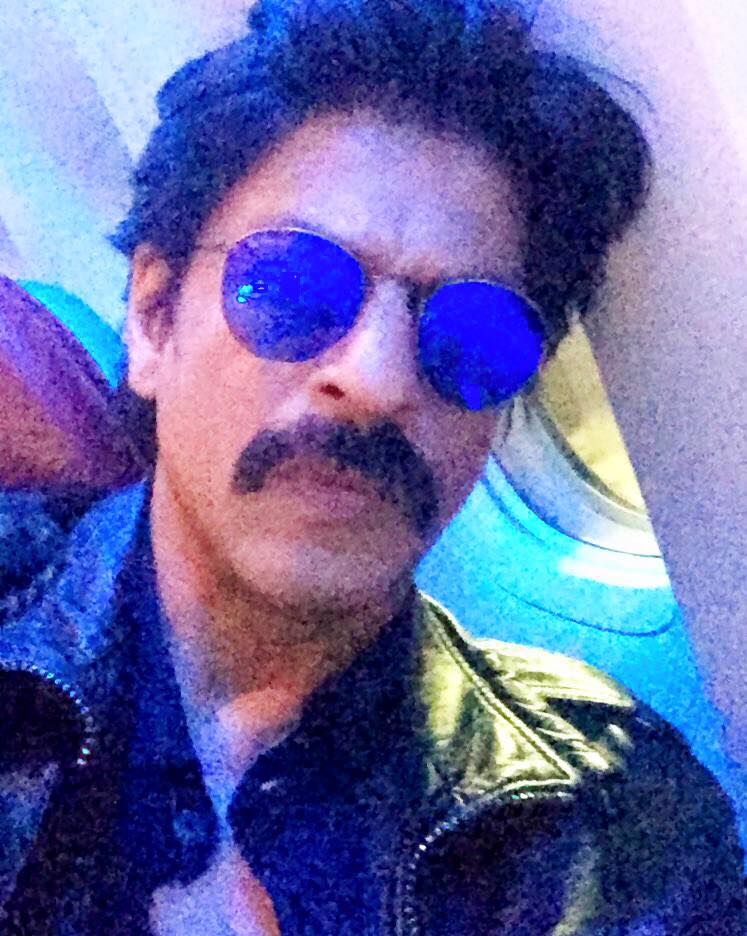 Shah Rukh Khan's candid selfies