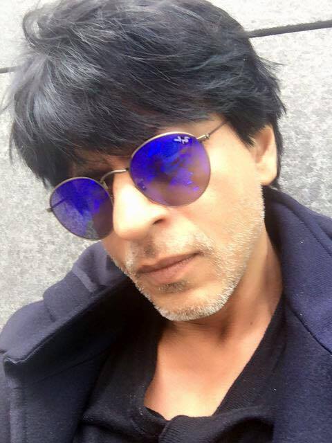 Shah Rukh Khan's candid selfies