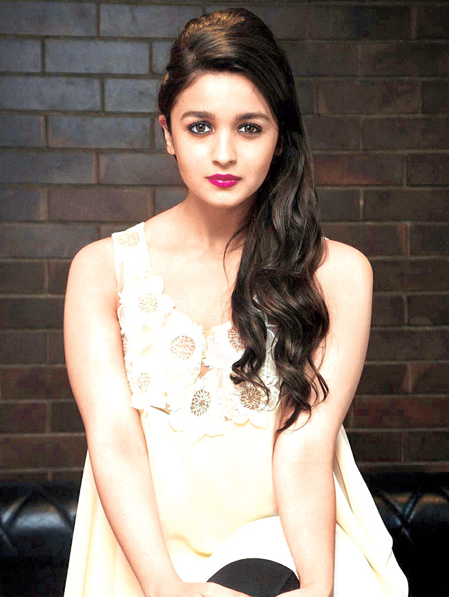 Alia Bhatt Stunning pictures