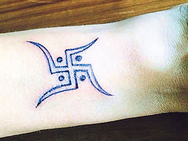 Aggregate 65 swastik design tattoo super hot  thtantai2