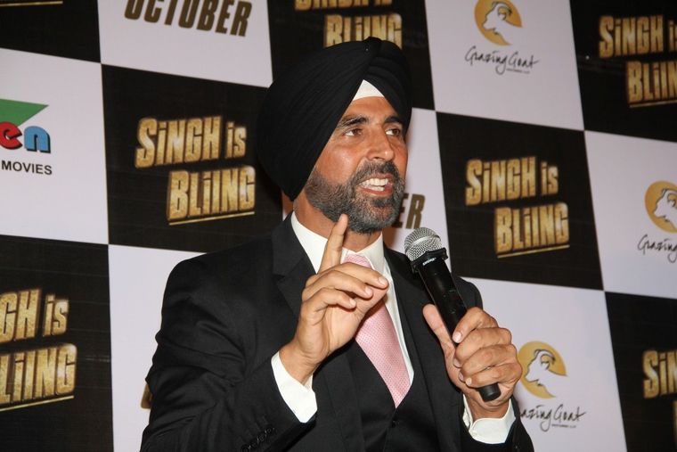 Akshay Kumar at singh is bliing event