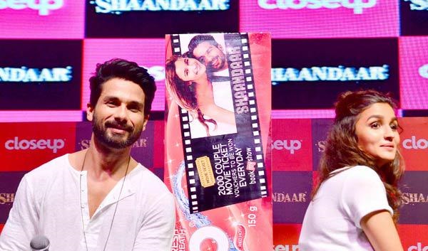 Alia Bhatt - Shahid Kapoor
