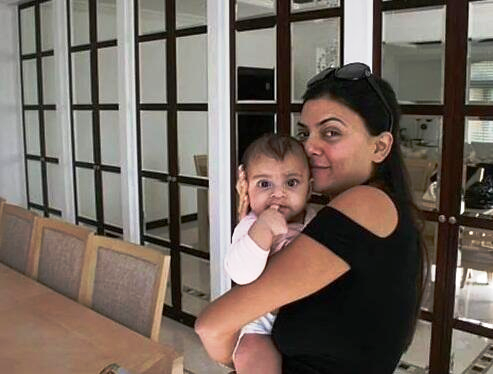 Sushmita Sen with kids