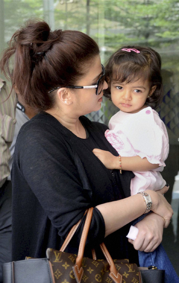 Aishwarya Rai with her darling daughter Aaradhya Bachchan.