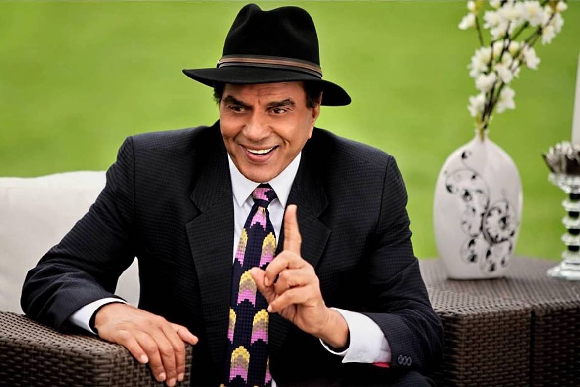 Dharmendra evergreen hunks