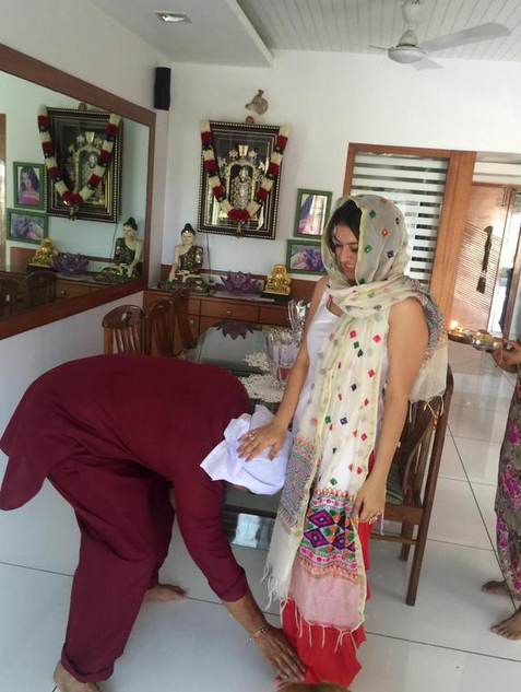 Hansika Motwani with brother