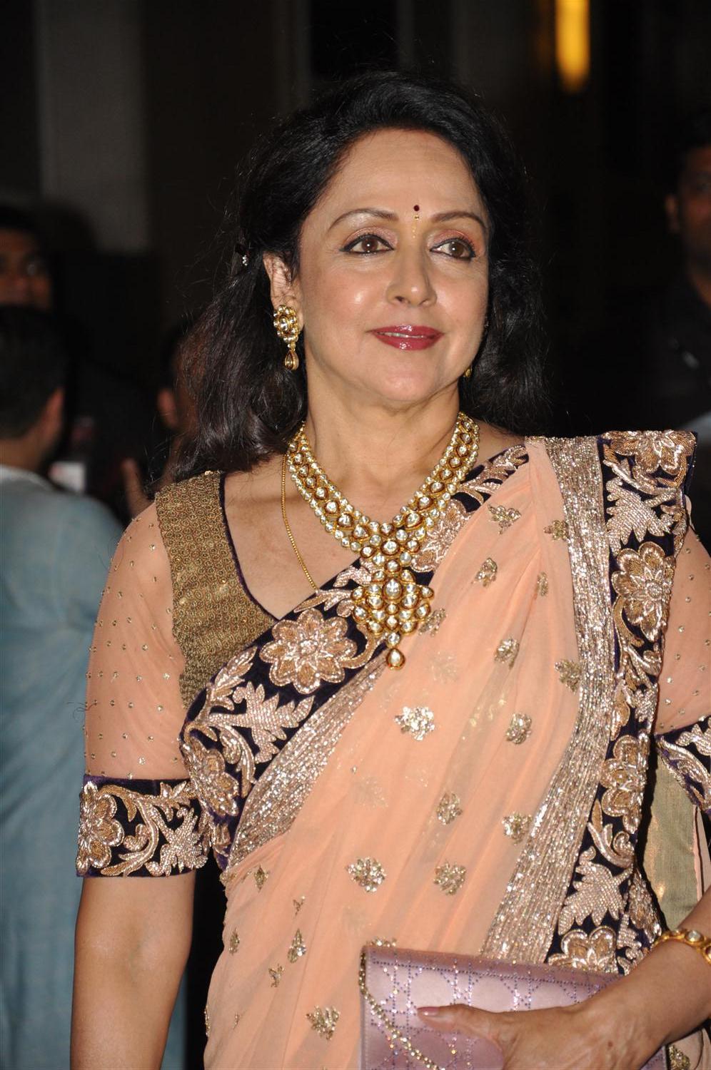 Hema Malini evergreen beauties