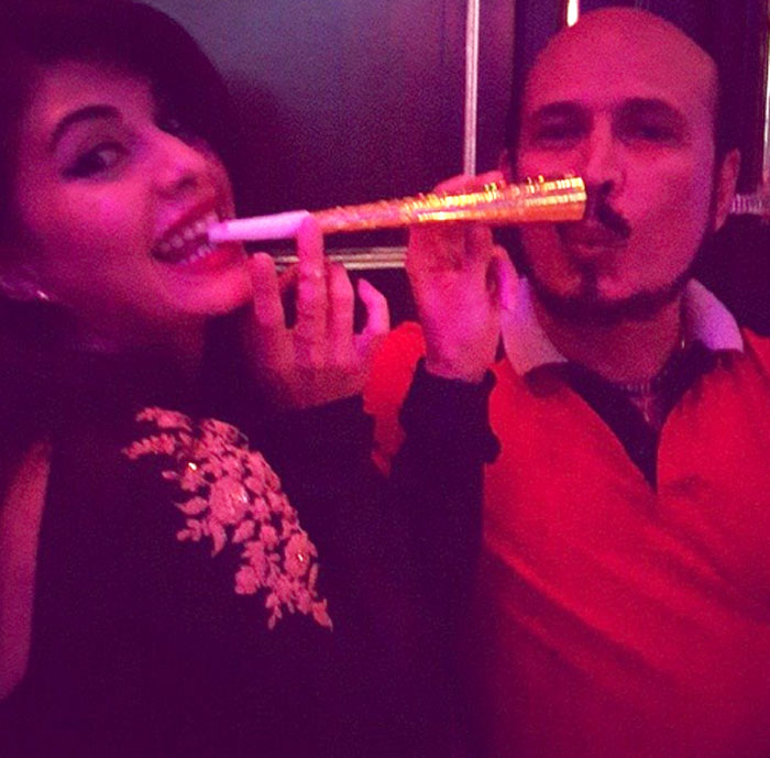 Jacqueline Fernandez with her dad