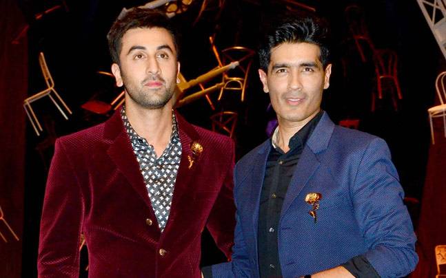 Ranbir Kapoor turns showstopper for Manish Malhotra