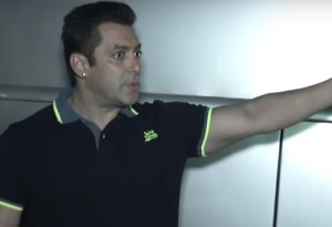 Salman Khan's shocking behaviour with his fans