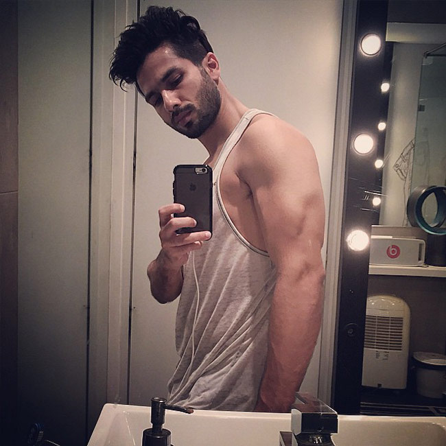Selfie King Shahid Kapoor
