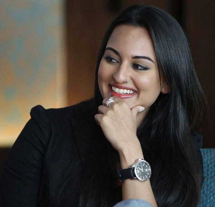 Sonakshi Sinha smile