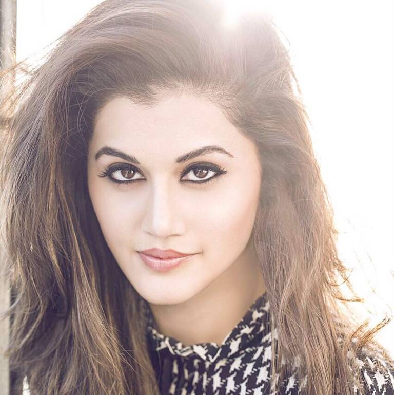 Taapsee Pannu sizzling picture