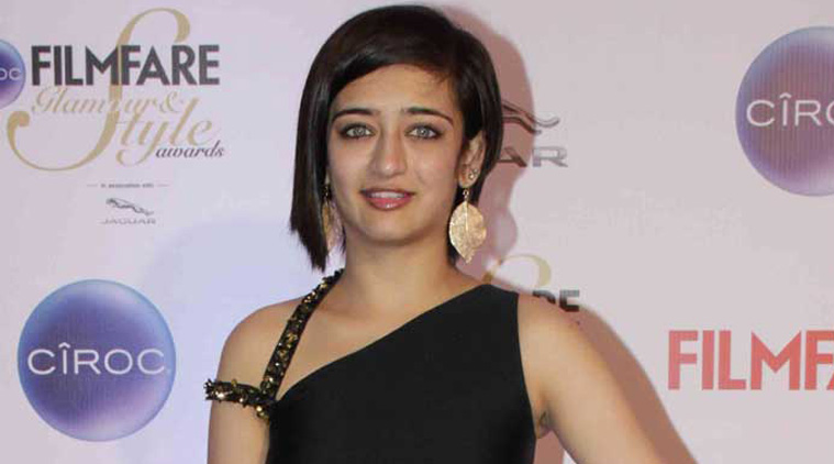 Akshara Haasan: Want to plant my feet in Bollywood first