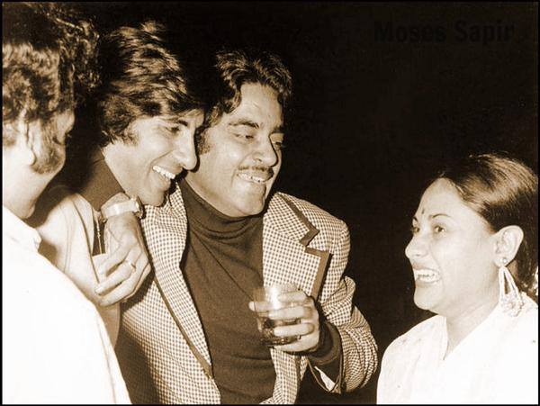 Rare and unseen pictures of Megastar Amitabh Bachchan