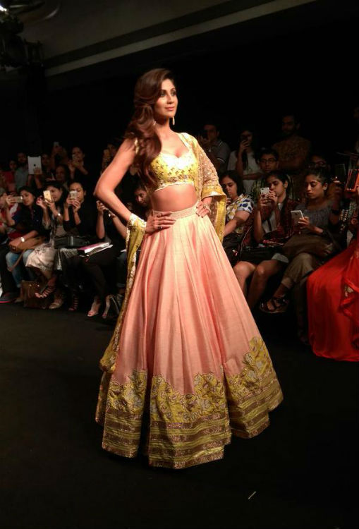 Shilpa Shetty at Lakme Fashion Week 2015