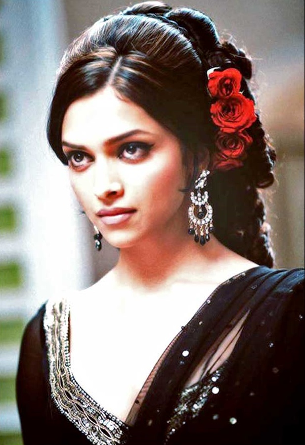 Deepika Padukone in retro look