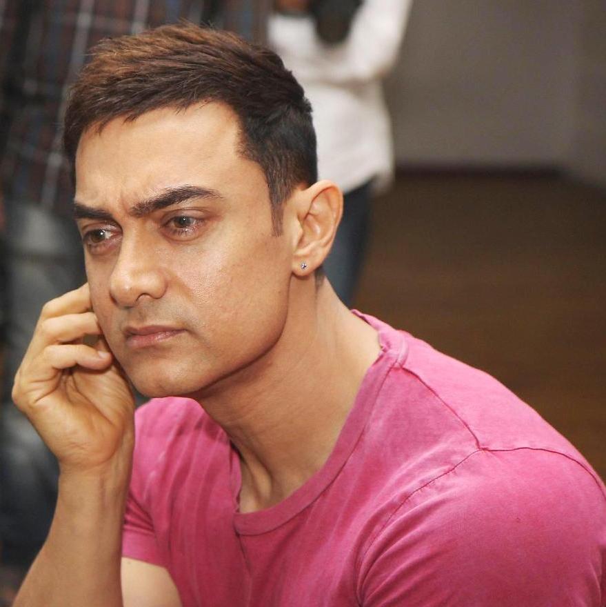 Aamir Khan ear studs