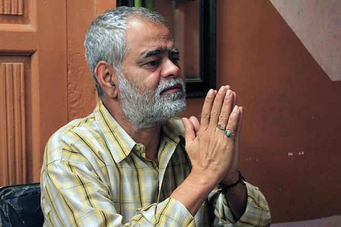 Sanjay Mishra photos