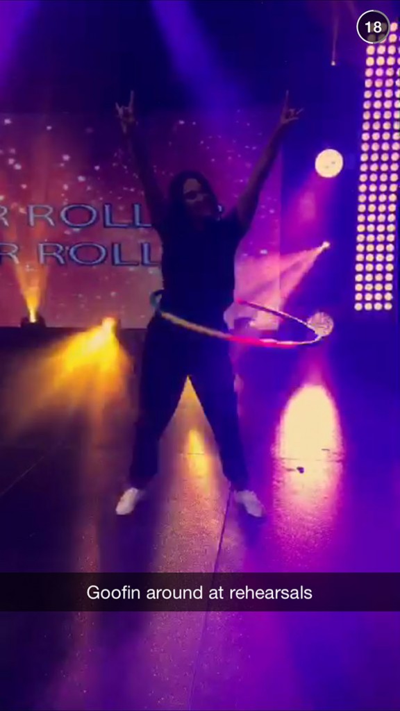 Sonakshi Sinha chills in USA for Fusion Tour