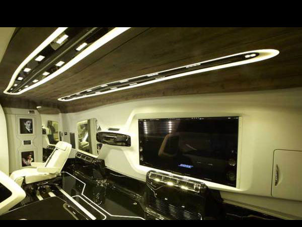 Shah Rukh Khan’s new luxurious Vanity Van