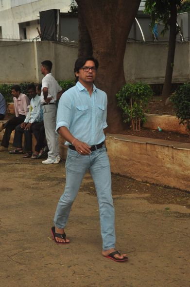 Shaan at the funeral