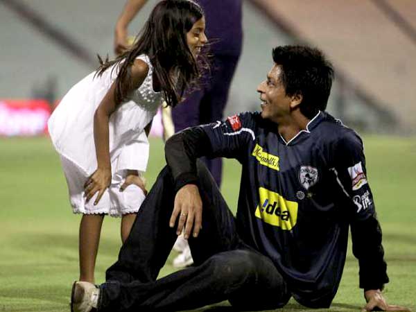 Shah Rukh Khan with kids