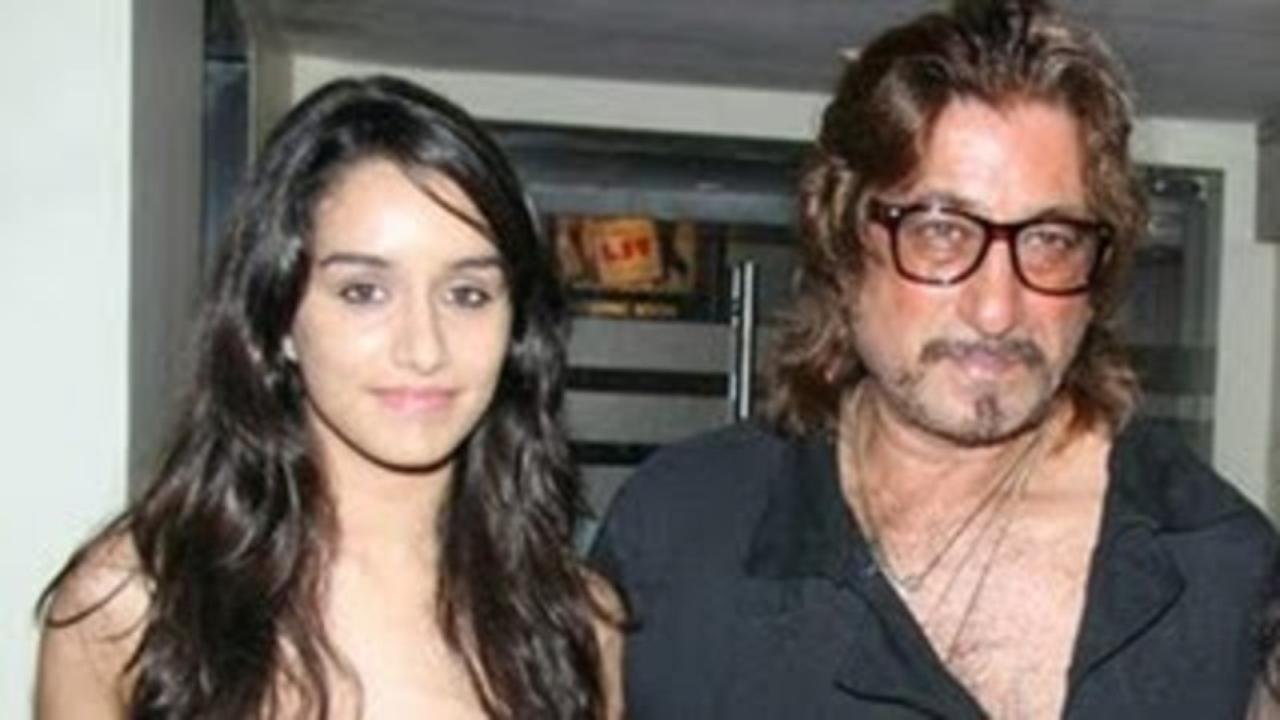 Shraddha Kapoor with her father Shakti Kapoor
