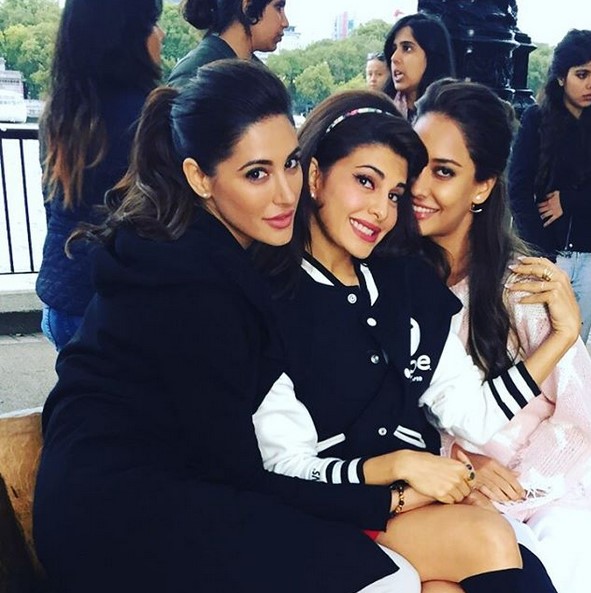 Jacqueline Fernandez & Nargis Fakhri