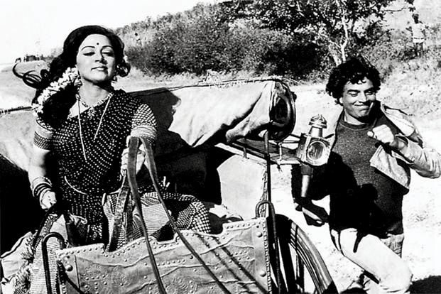 Koi Haseena Jab Ruth Jaati Hai Toh