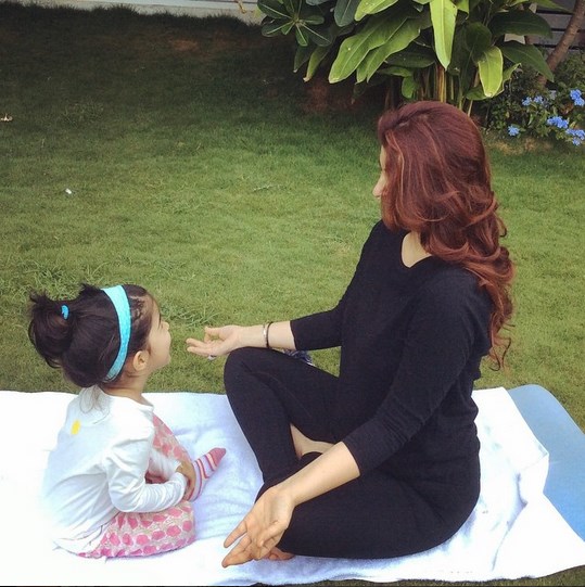 Twinkle Khanna with Nitara.