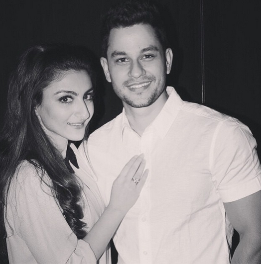 Adorable picture of Kunal Khemu and Soha Ali Khan