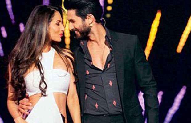 Shahid Kapoor Malaika Arora Khan on a show