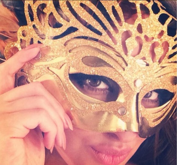 Sonakshi Sinha's first Instagram picture.