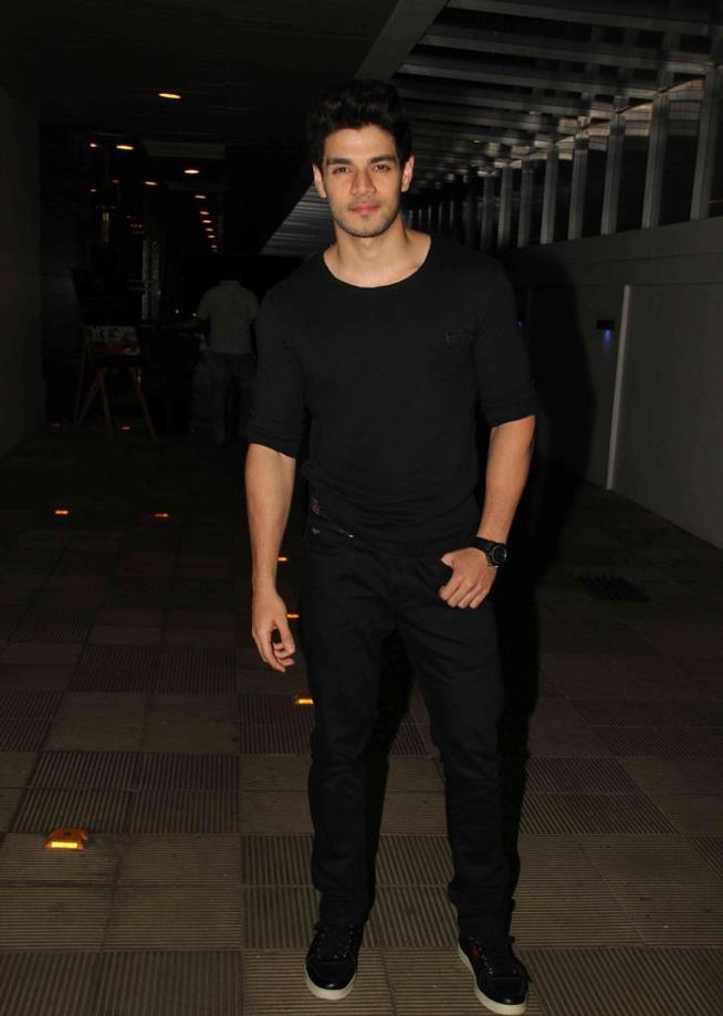 Sooraj, Athiya celebrate Hero release
