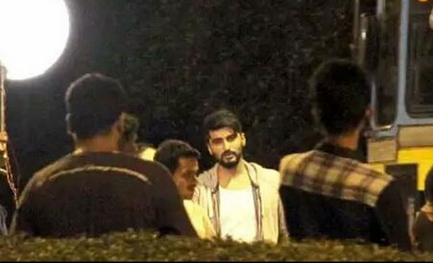 Kareena Kapoor and Arjun Kapoor shooting for 'Ki and Ka' at 4 am.