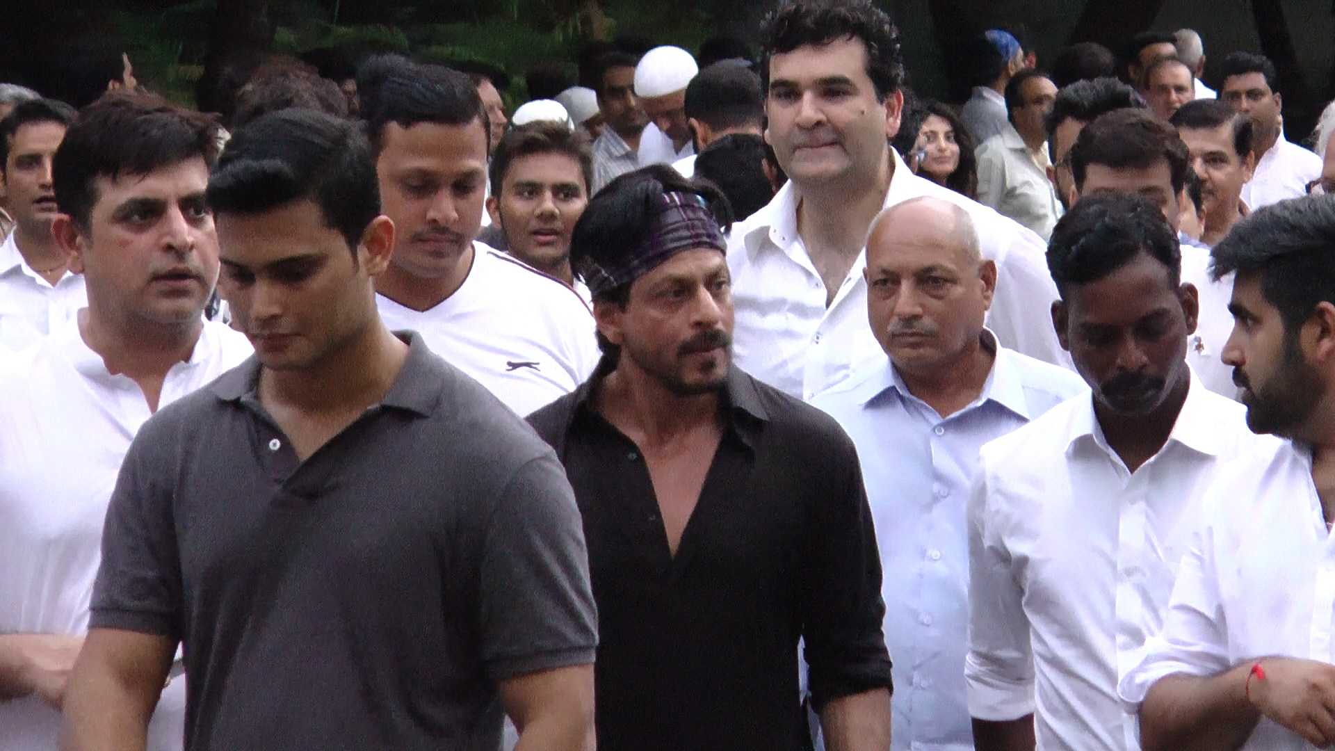 Shah Rukh Khan in black