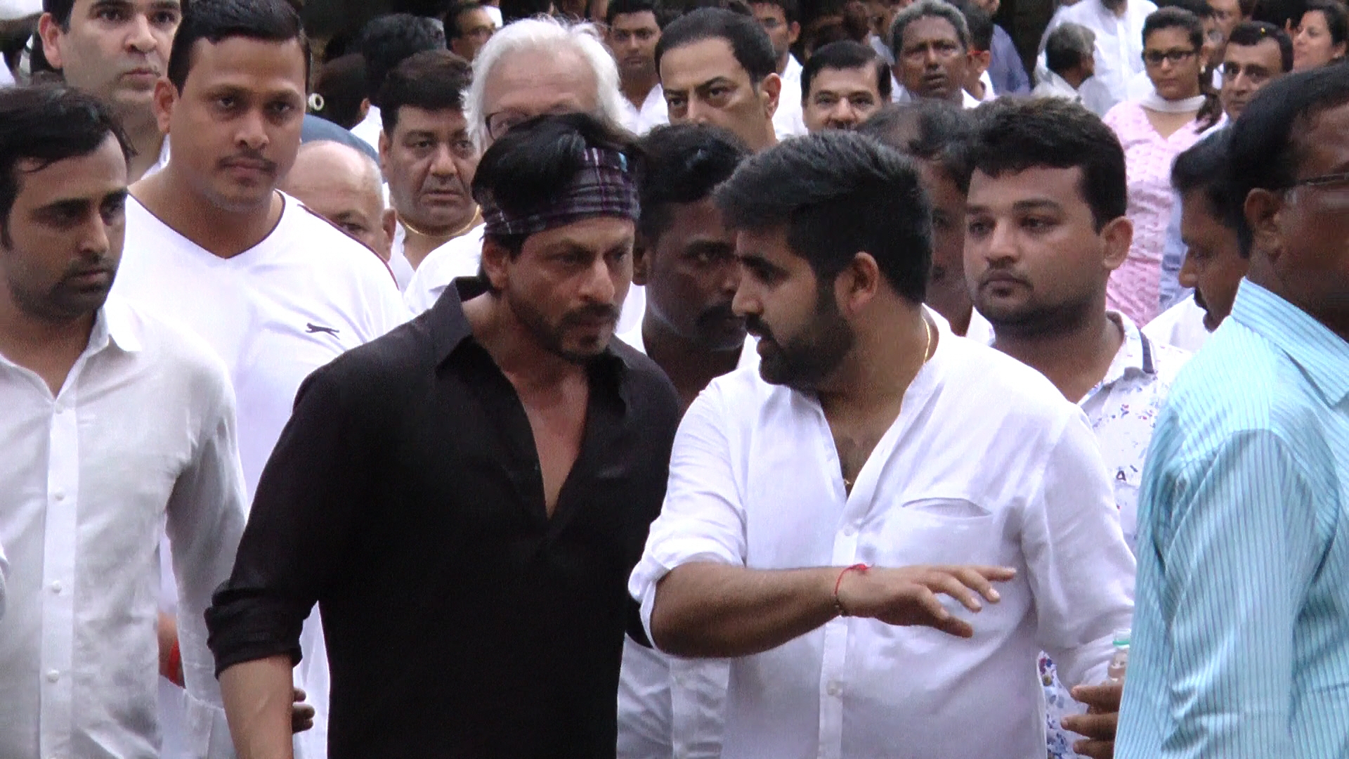 Shah Rukh Khan in black