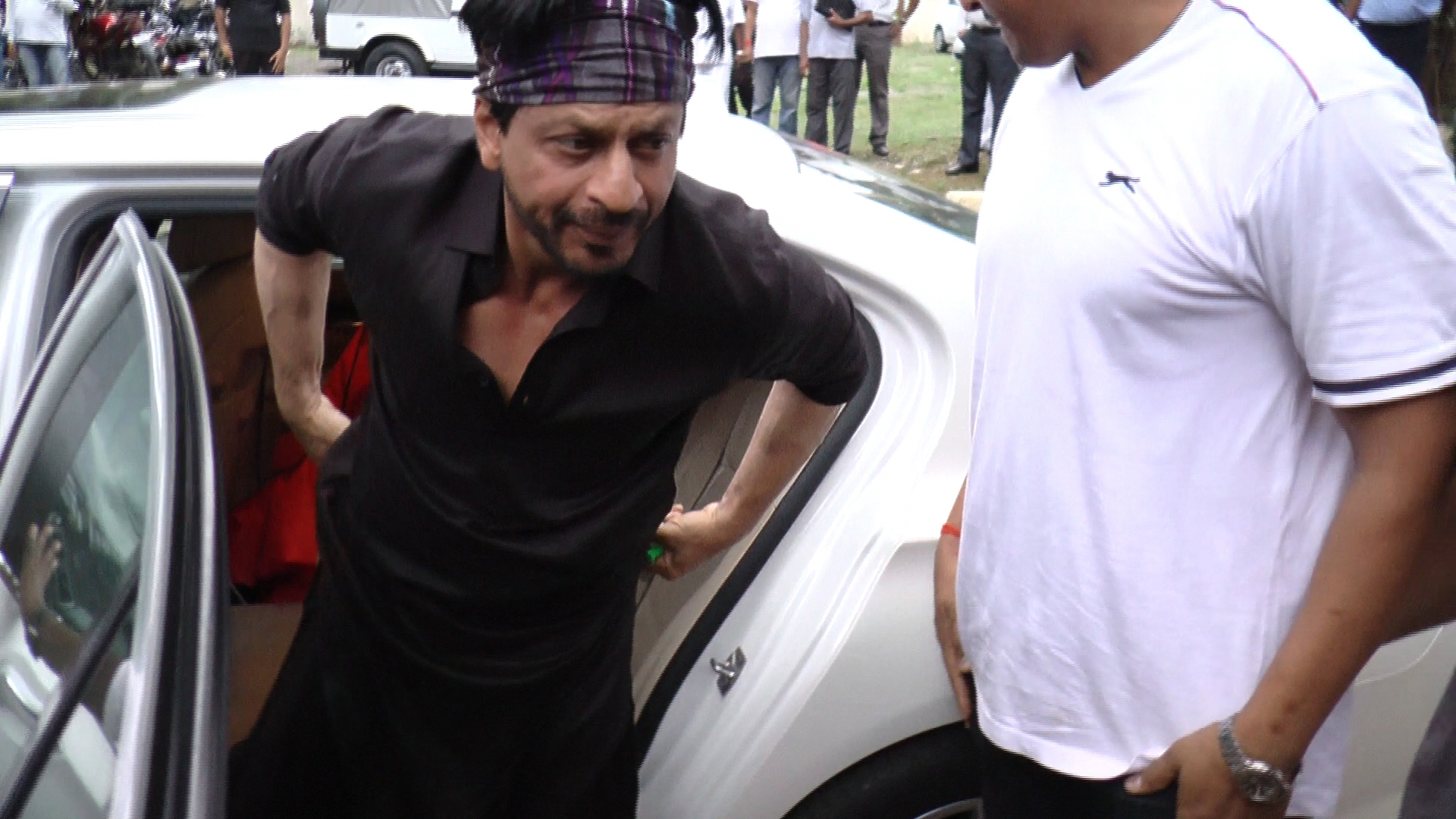 Shah Rukh Khan in black