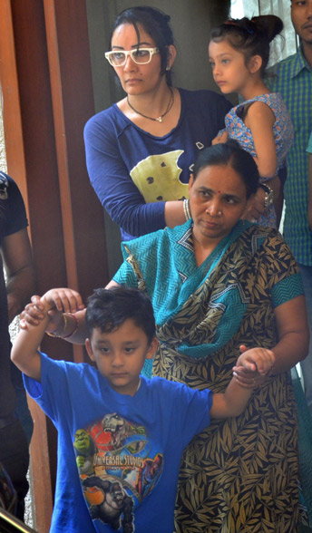 Sanjay Dutt with kids